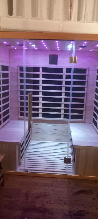 סאלרן Espace Bien-Etre Sauna Infrarouge מראה חיצוני תמונה